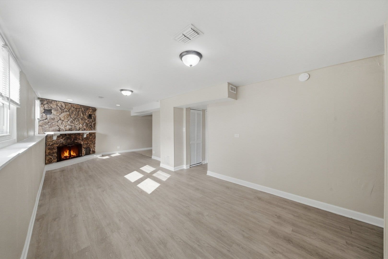 9338 Oak Street, Orland Park, IL 60462