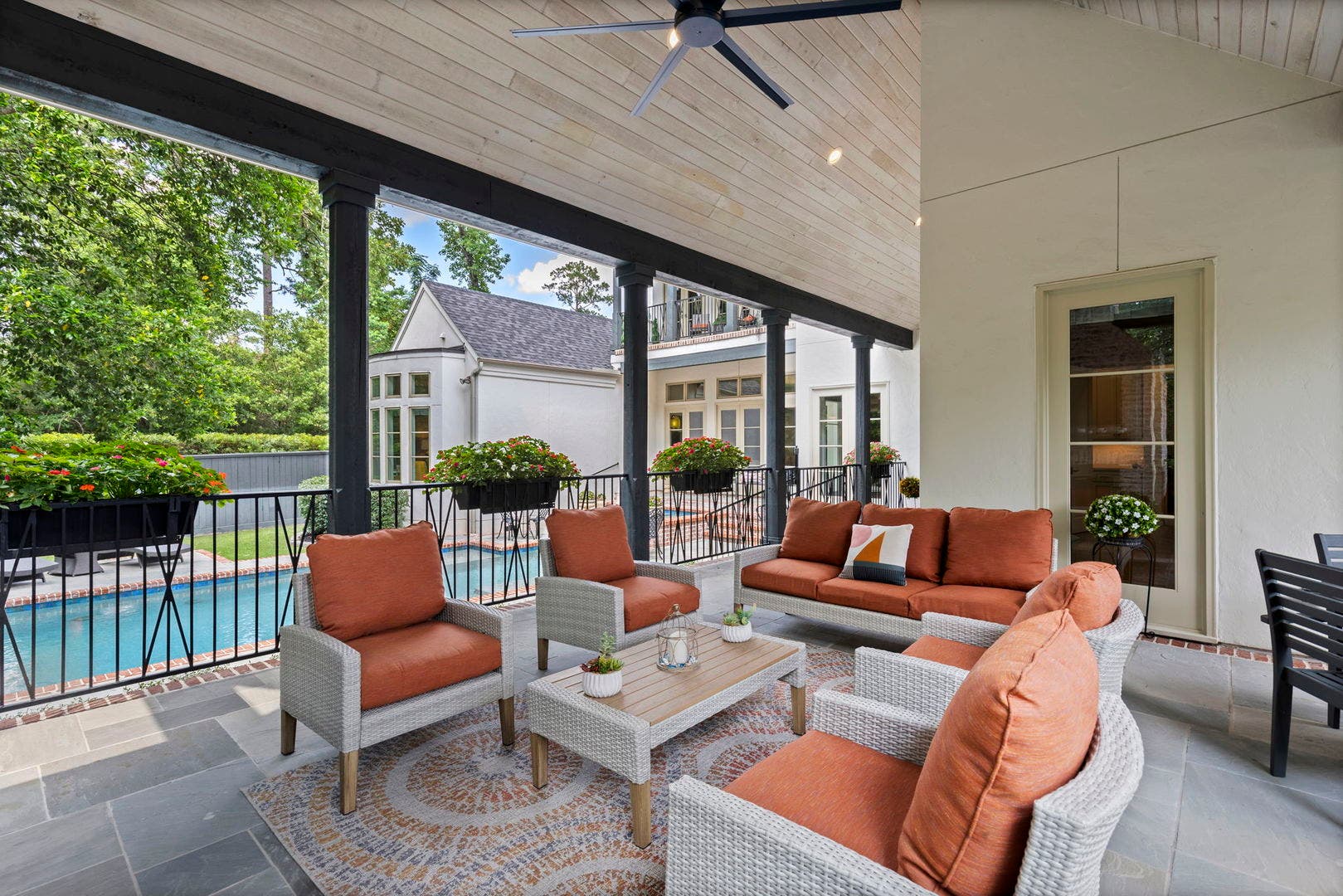 79 Simon Lake Lane, The Woodlands, TX 77381