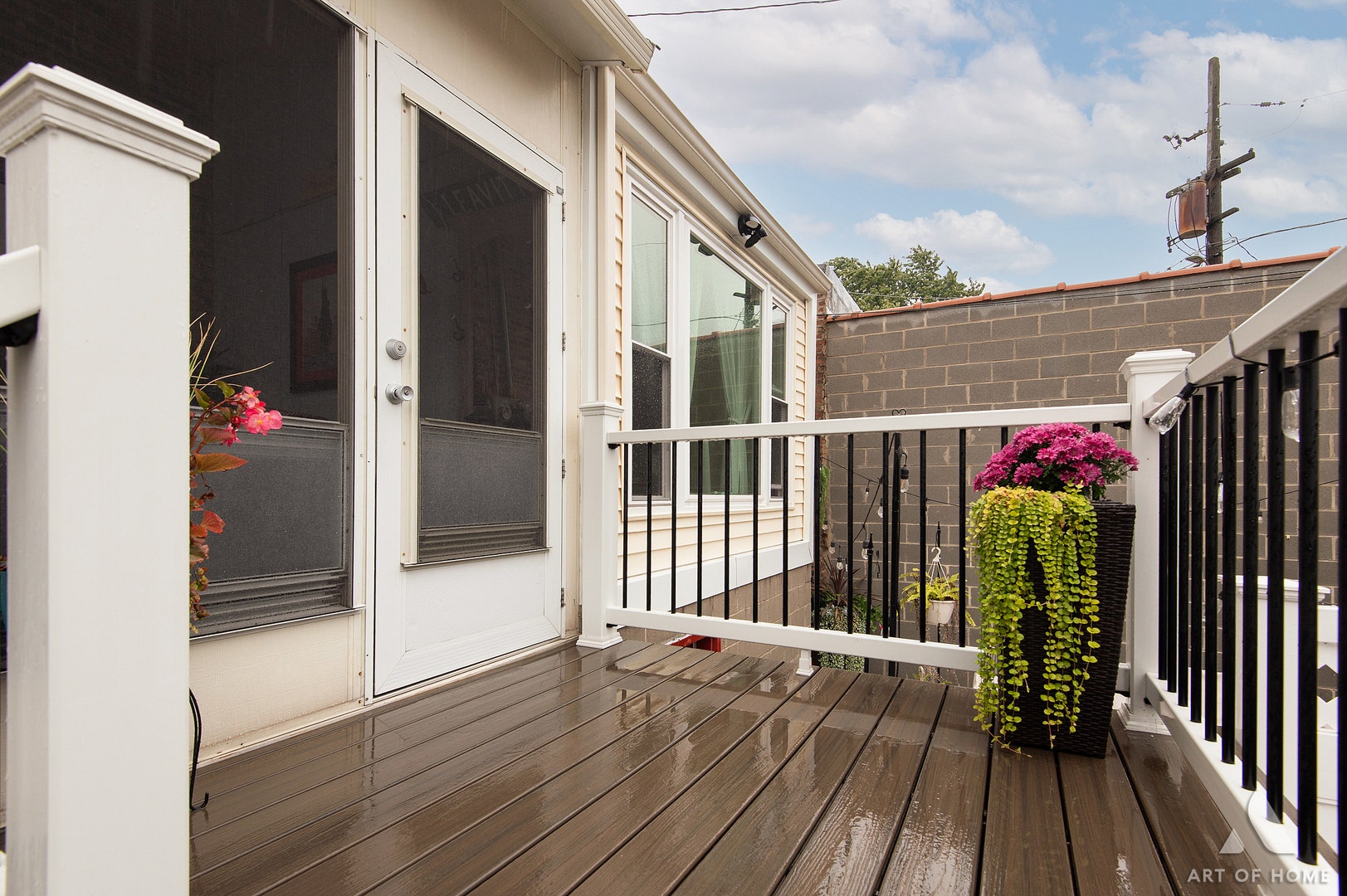 2151 W Polk Street, Chicago, IL 60612
