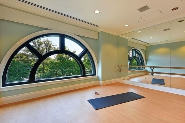 2550 N Lakeview Avenue, #S1506, Chicago, IL 60614