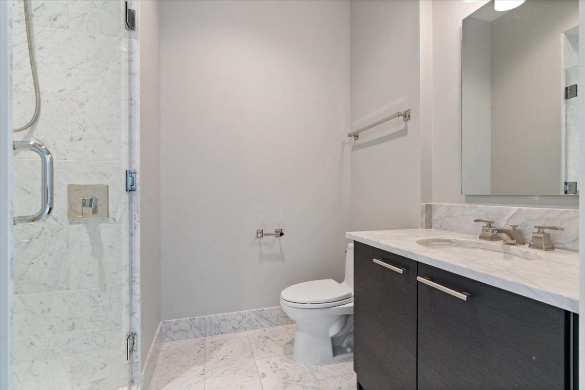 2550 N Lakeview Avenue, #S1506, Chicago, IL 60614