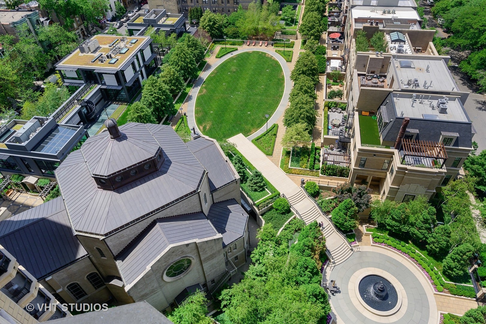 2550 N Lakeview Avenue, #S1506, Chicago, IL 60614