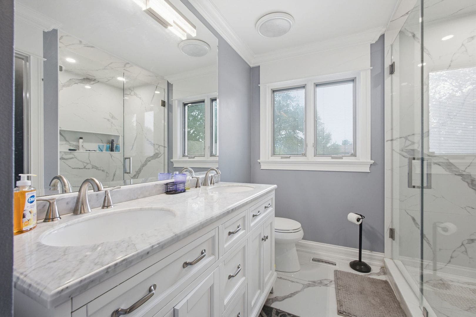 8040 Chippewa Trail, Tinley Park, IL 60477 8040 Chippewa Trail, Tinley Park, IL 60477