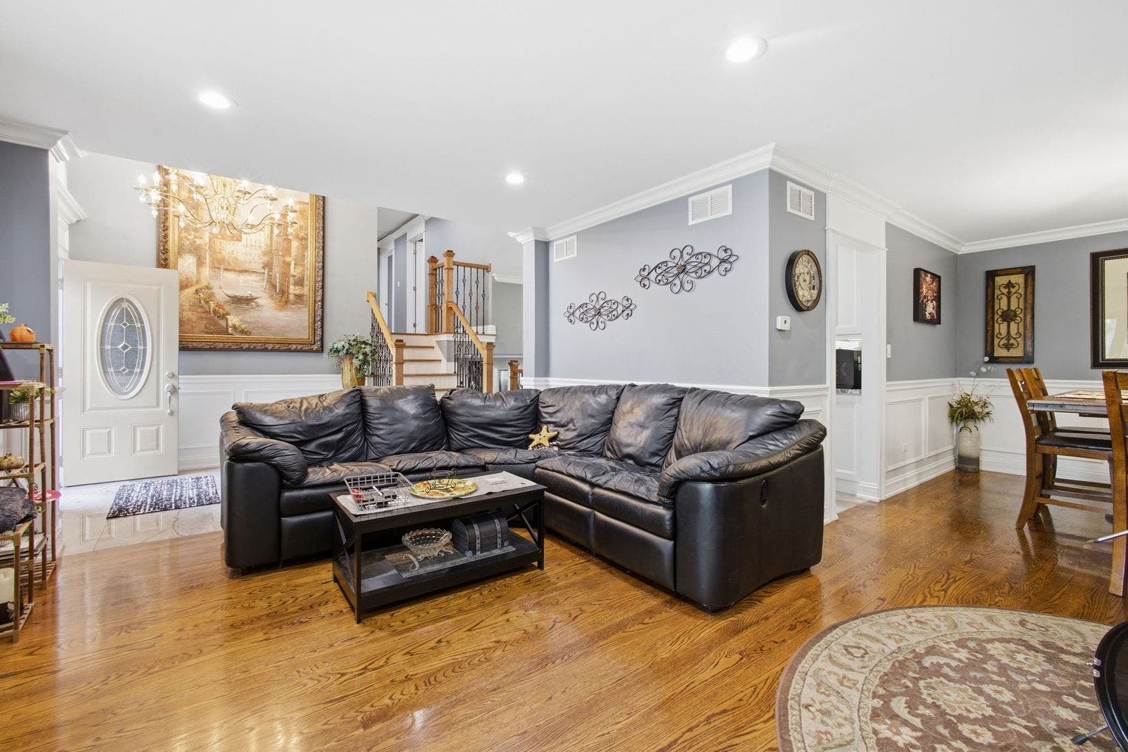 8040 Chippewa Trail, Tinley Park, IL 60477 8040 Chippewa Trail, Tinley Park, IL 60477
