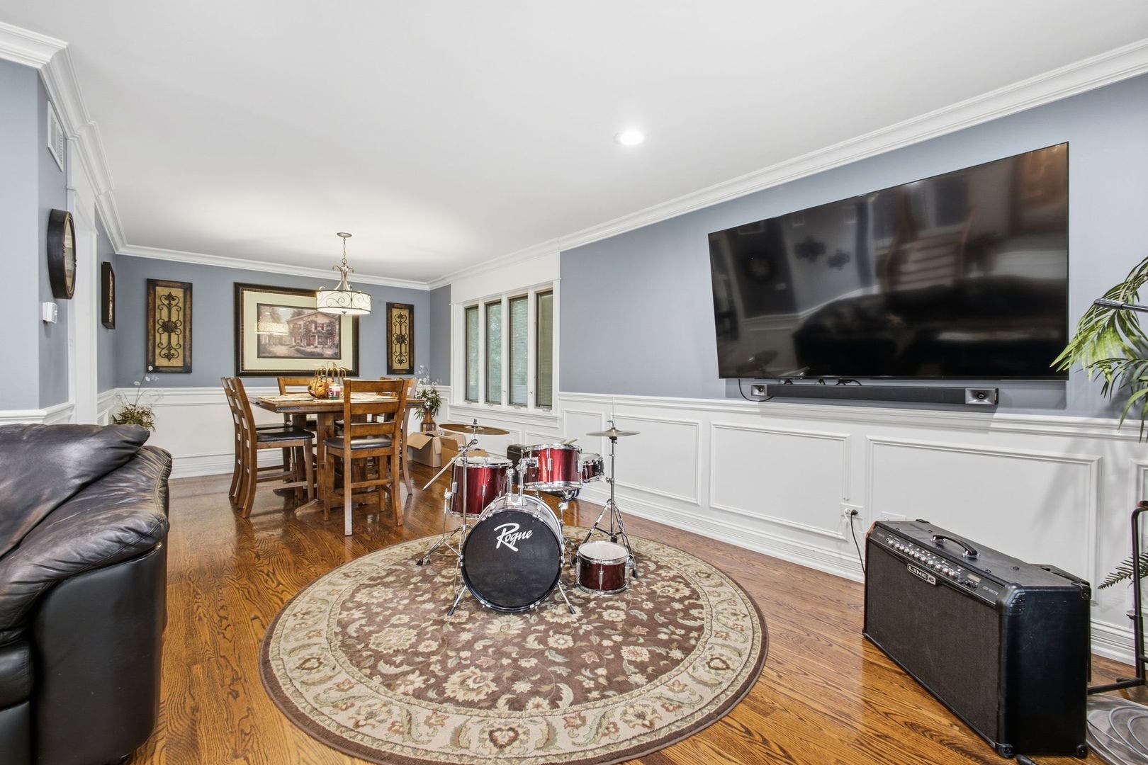 8040 Chippewa Trail, Tinley Park, IL 60477 8040 Chippewa Trail, Tinley Park, IL 60477