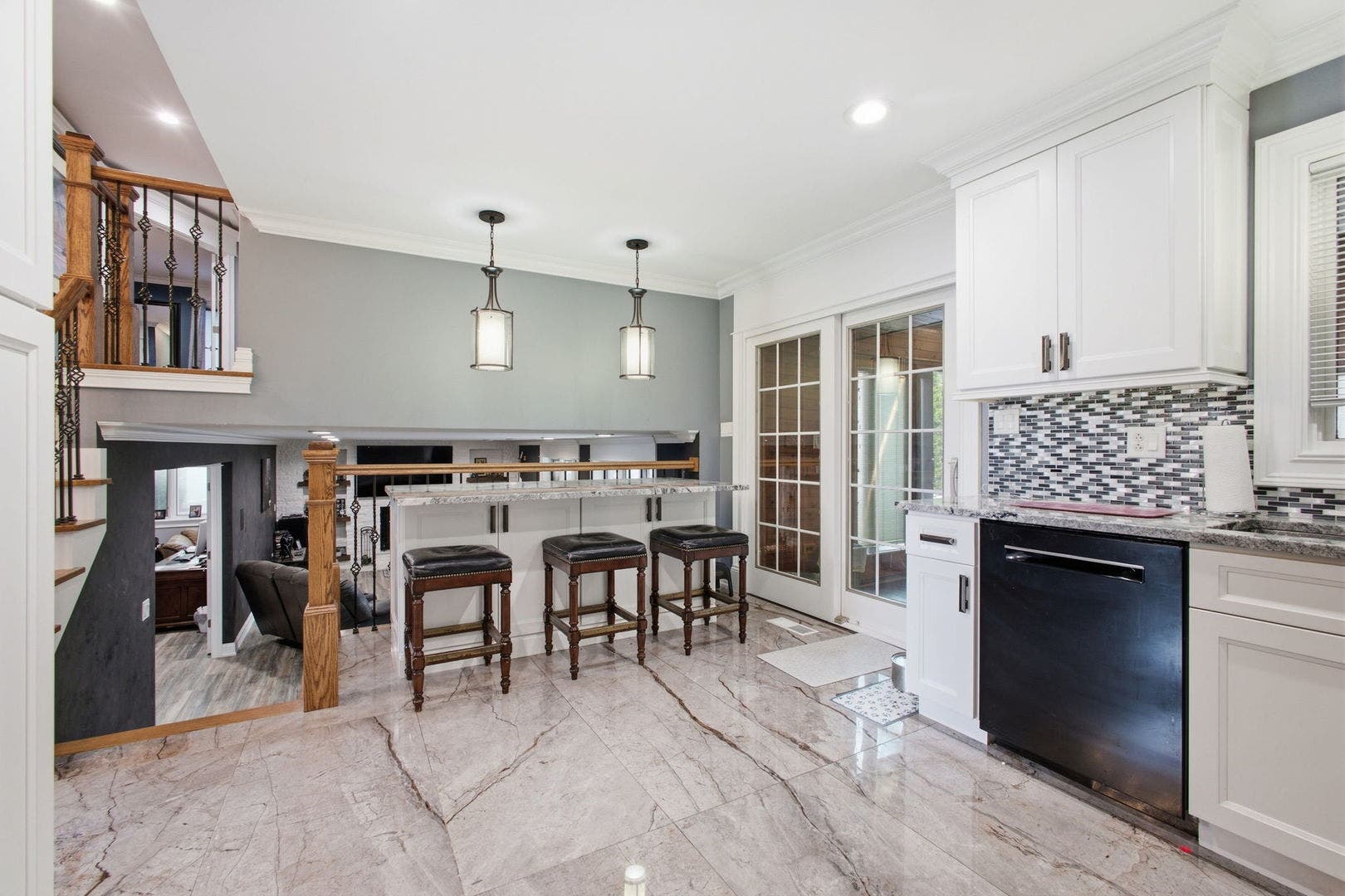 8040 Chippewa Trail, Tinley Park, IL 60477 8040 Chippewa Trail, Tinley Park, IL 60477