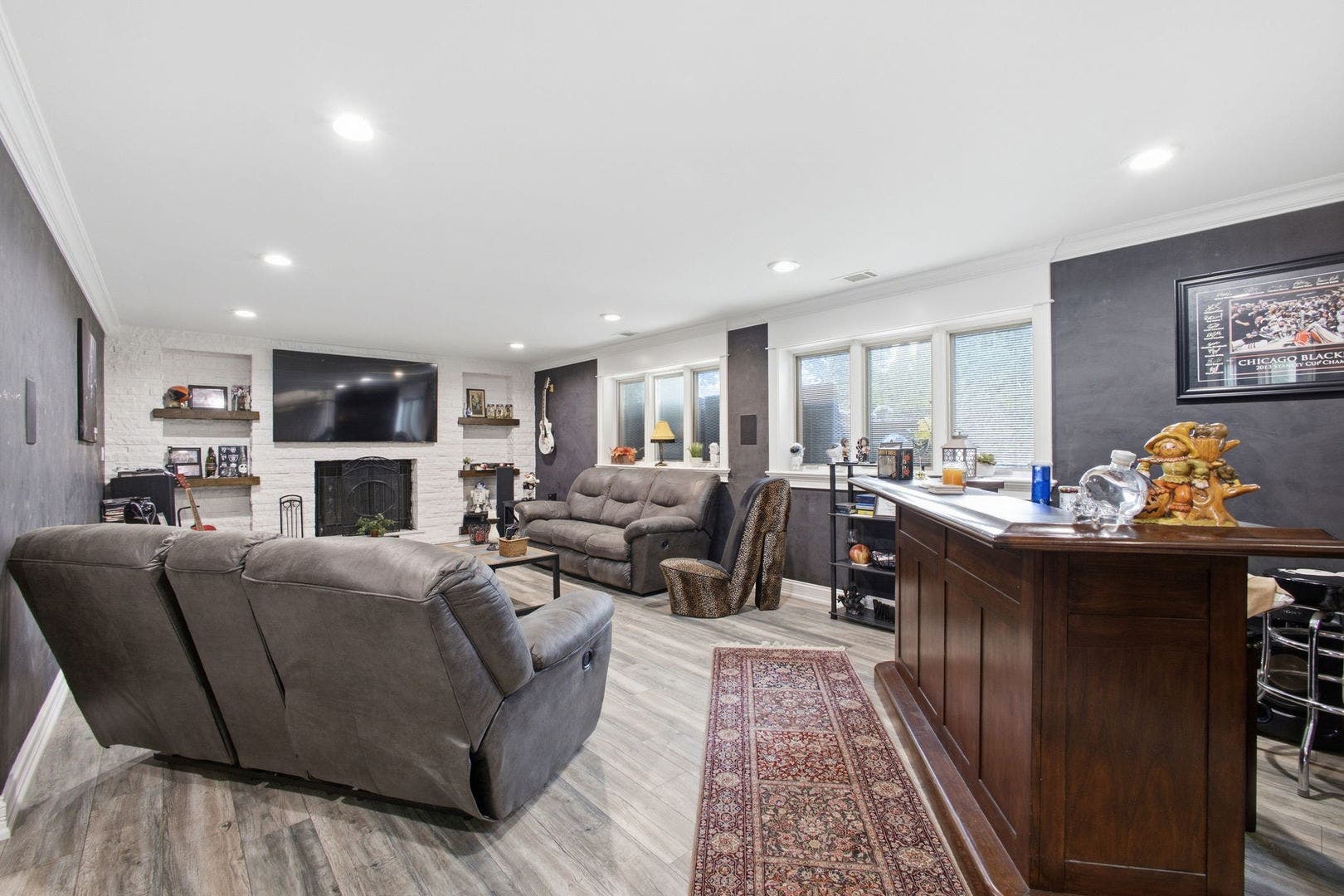 8040 Chippewa Trail, Tinley Park, IL 60477 8040 Chippewa Trail, Tinley Park, IL 60477