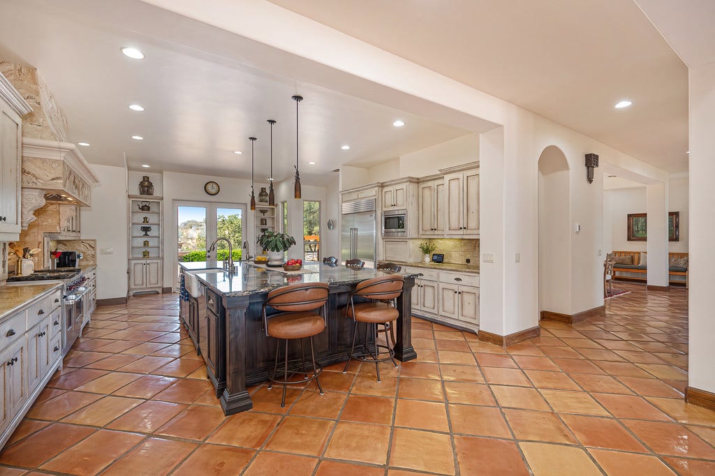 4021 Porter Lane, Shingle Springs, CA 95682 4021 Porter Lane, Shingle Springs, CA 95682