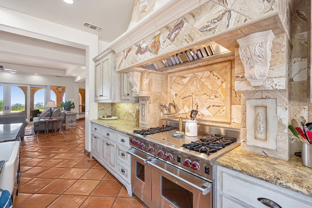 4021 Porter Lane, Shingle Springs, CA 95682 4021 Porter Lane, Shingle Springs, CA 95682