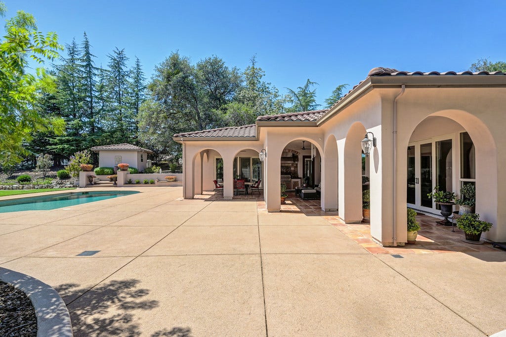 4021 Porter Lane, Shingle Springs, CA 95682 4021 Porter Lane, Shingle Springs, CA 95682