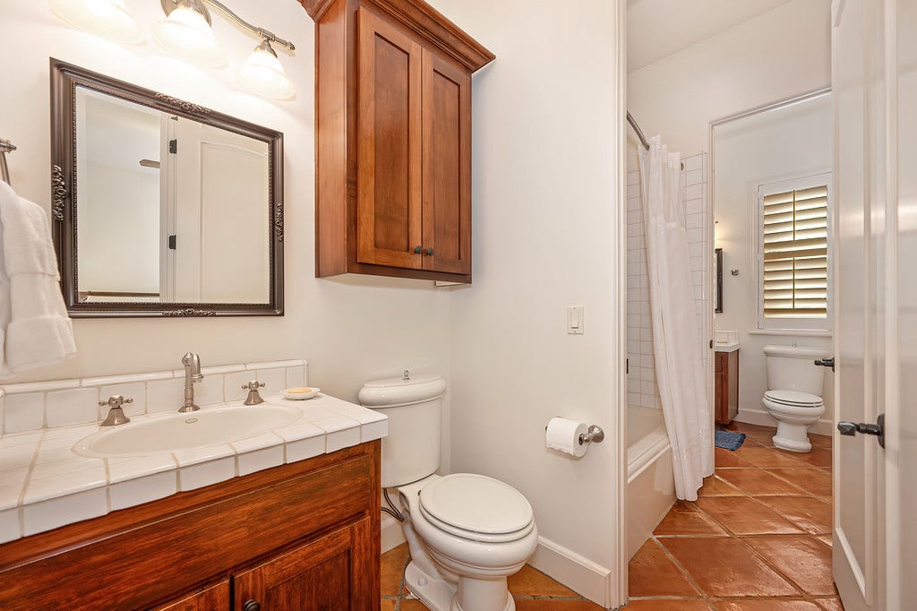 4021 Porter Lane, Shingle Springs, CA 95682 4021 Porter Lane, Shingle Springs, CA 95682