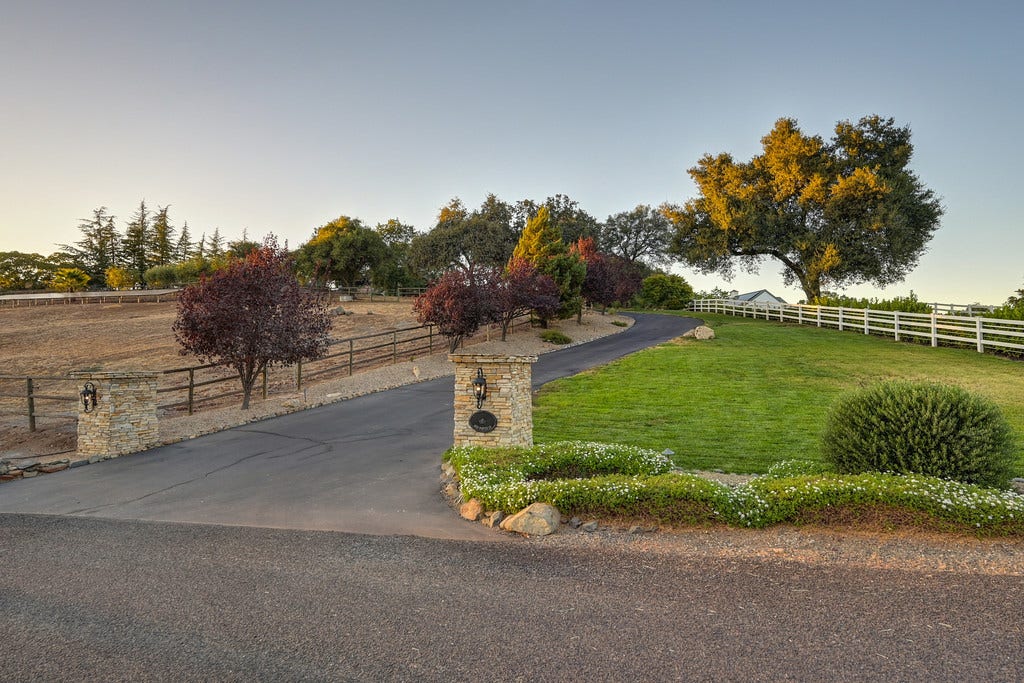 4021 Porter Lane, Shingle Springs, CA 95682 4021 Porter Lane, Shingle Springs, CA 95682