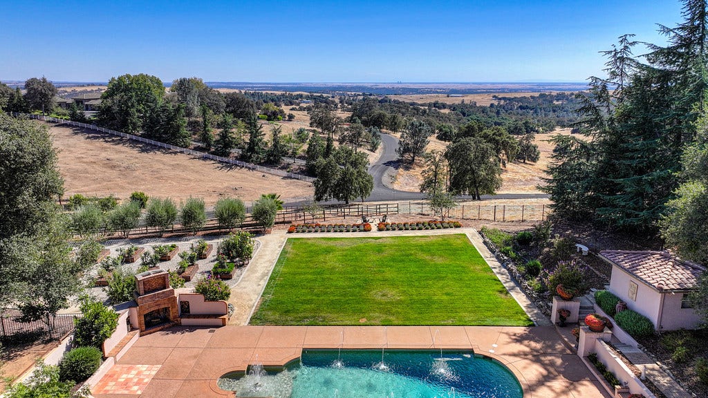 4021 Porter Lane, Shingle Springs, CA 95682 4021 Porter Lane, Shingle Springs, CA 95682