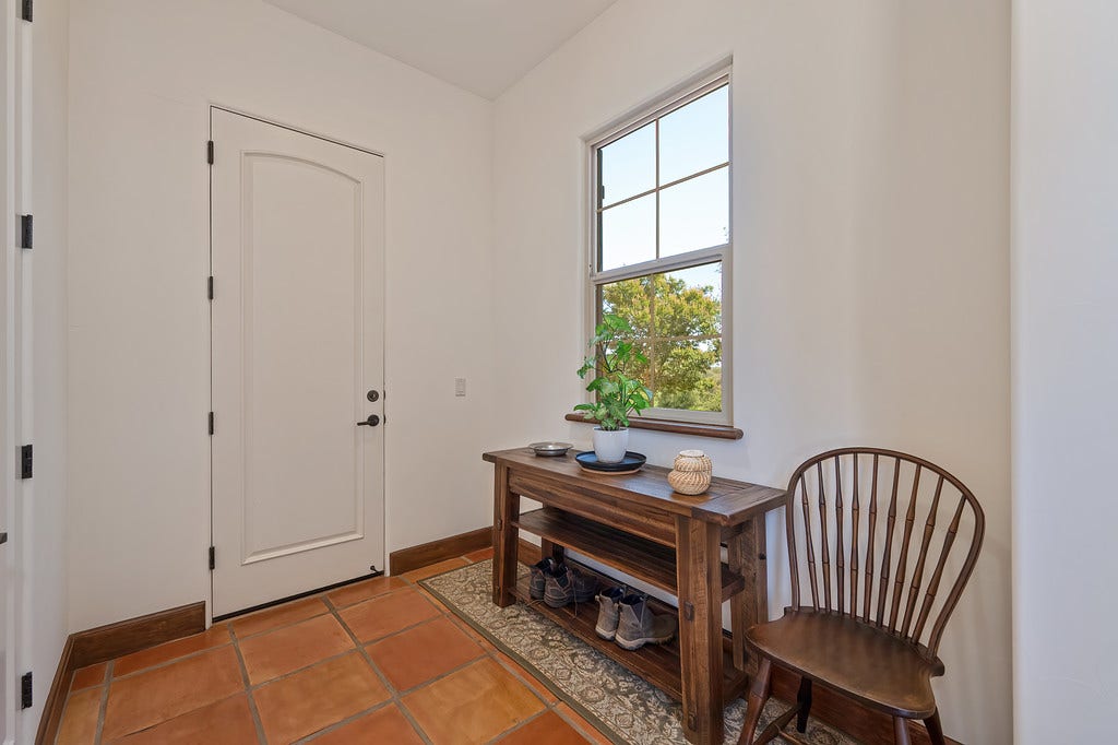 4021 Porter Lane, Shingle Springs, CA 95682 4021 Porter Lane, Shingle Springs, CA 95682