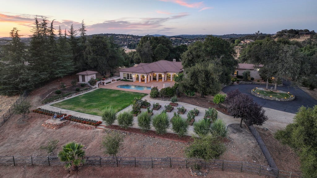 4021 Porter Lane, Shingle Springs, CA 95682 4021 Porter Lane, Shingle Springs, CA 95682
