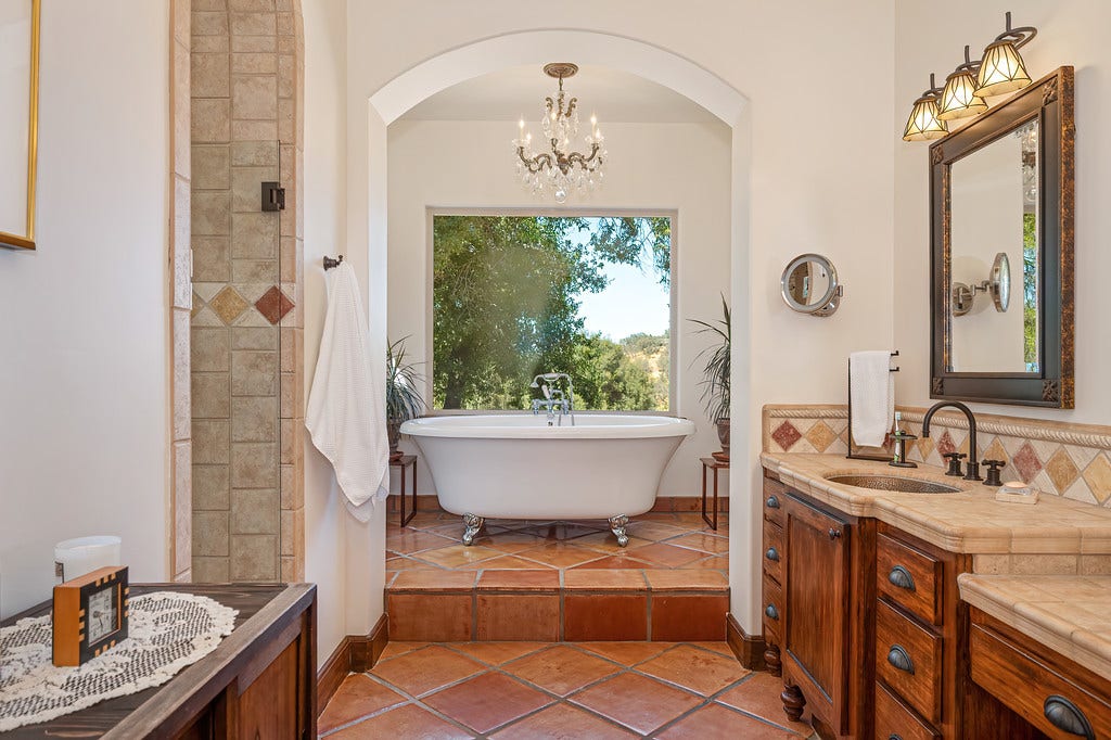 4021 Porter Lane, Shingle Springs, CA 95682 4021 Porter Lane, Shingle Springs, CA 95682