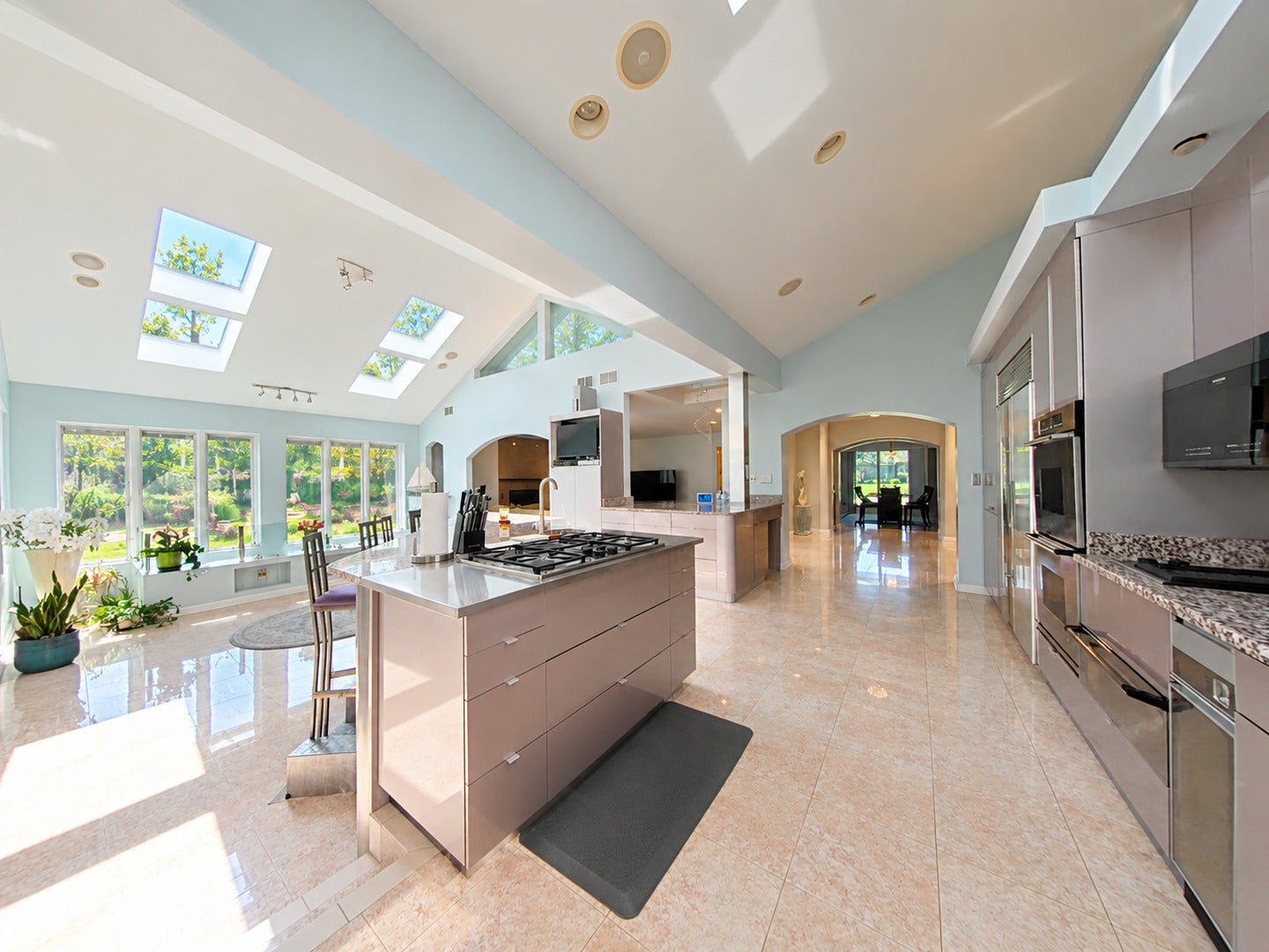 1493 TOMLIN Drive, Burr Ridge, IL 60527 1493 TOMLIN Drive, Burr Ridge, IL 60527