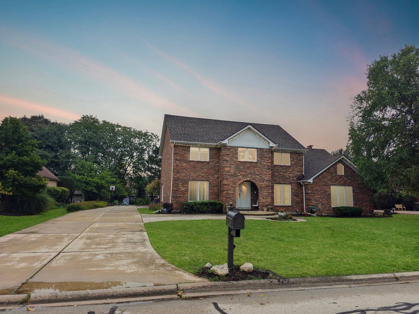 1493 TOMLIN Drive, Burr Ridge, IL 60527 1493 TOMLIN Drive, Burr Ridge, IL 60527