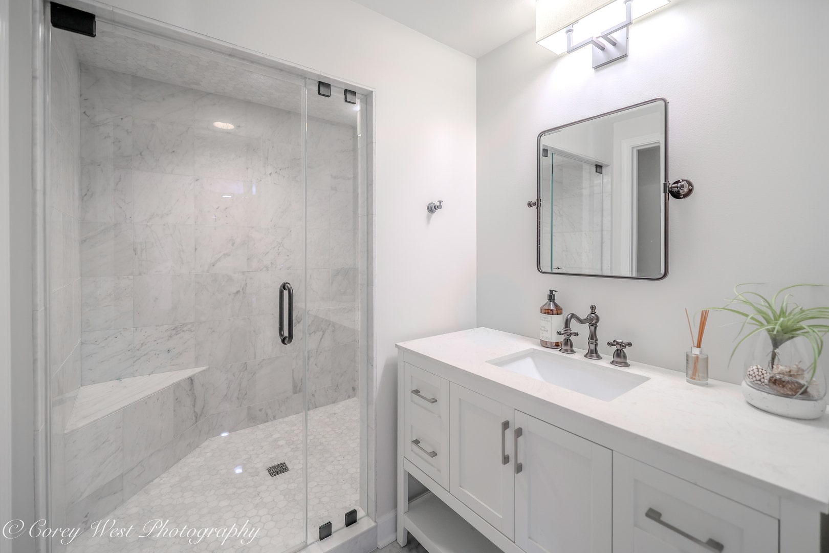 39W944 Deer Run Drive, St. Charles, IL 60175