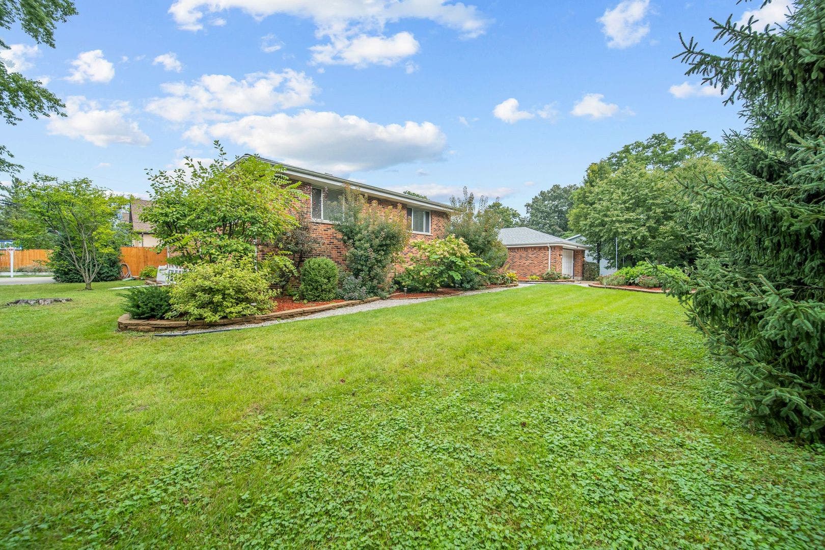 20651 N Horatio Boulevard, Lincolnshire, IL 60069 20651 N Horatio Boulevard, Lincolnshire, IL 60069