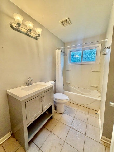 212 HARWOOD Drive, Bolingbrook, IL 60440 212 HARWOOD Drive, Bolingbrook, IL 60440