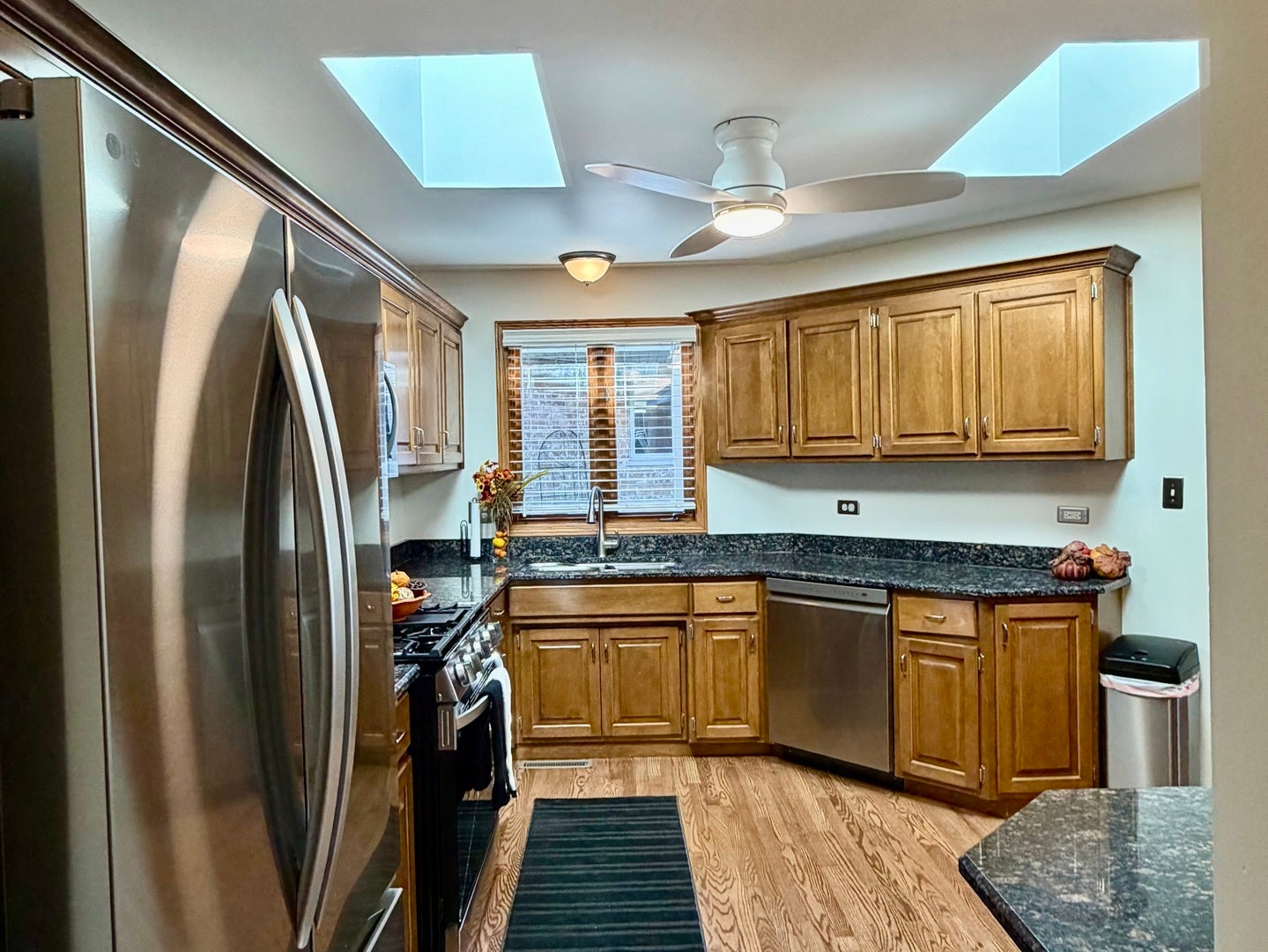 19339 Lisadell Drive, Tinley Park, IL 60487 19339 Lisadell Drive, Tinley Park, IL 60487