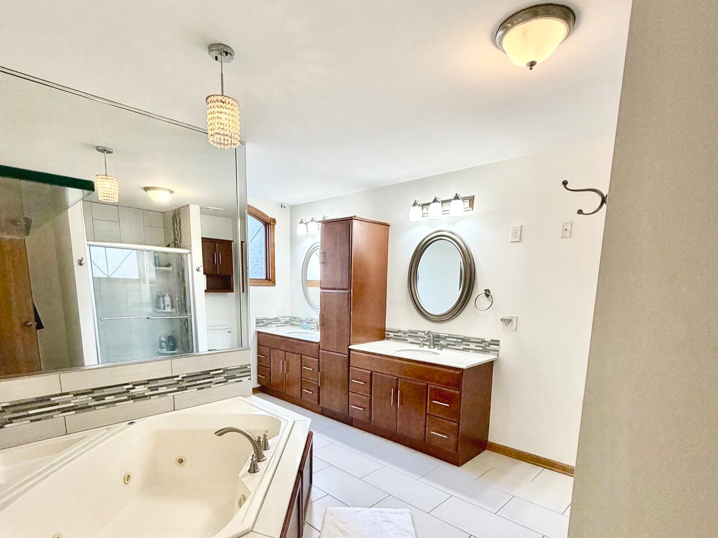 19339 Lisadell Drive, Tinley Park, IL 60487 19339 Lisadell Drive, Tinley Park, IL 60487