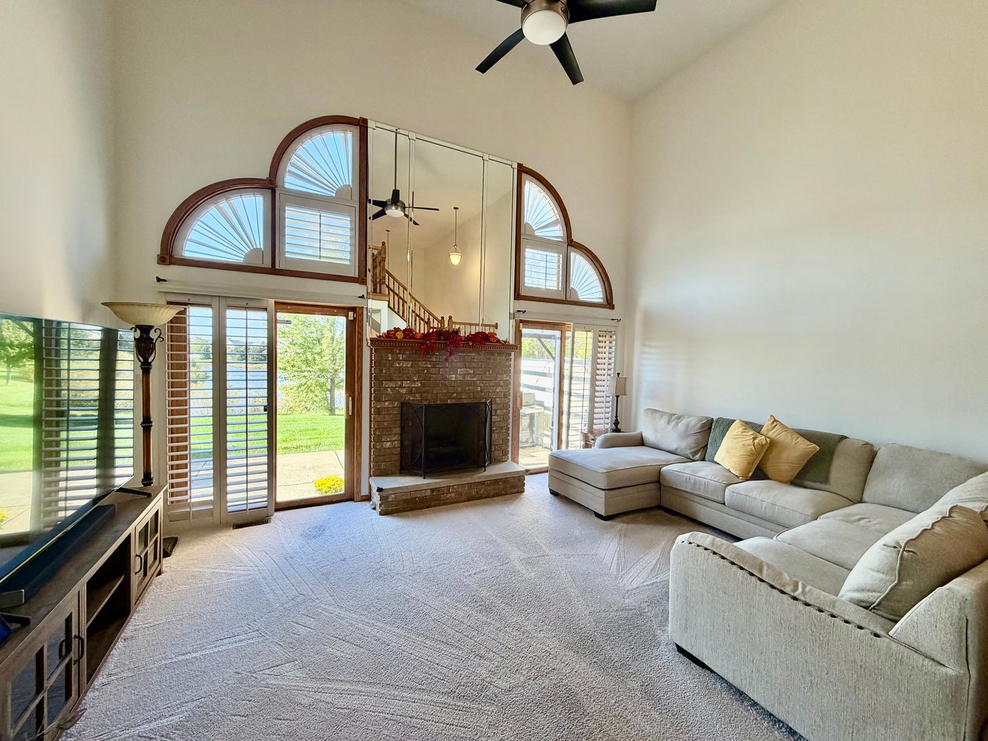 19339 Lisadell Drive, Tinley Park, IL 60487 19339 Lisadell Drive, Tinley Park, IL 60487