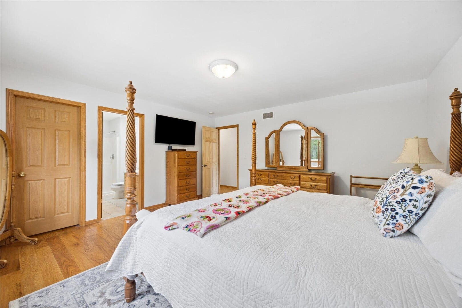702 HICKORY Street, Lemont, IL 60439 702 HICKORY Street, Lemont, IL 60439