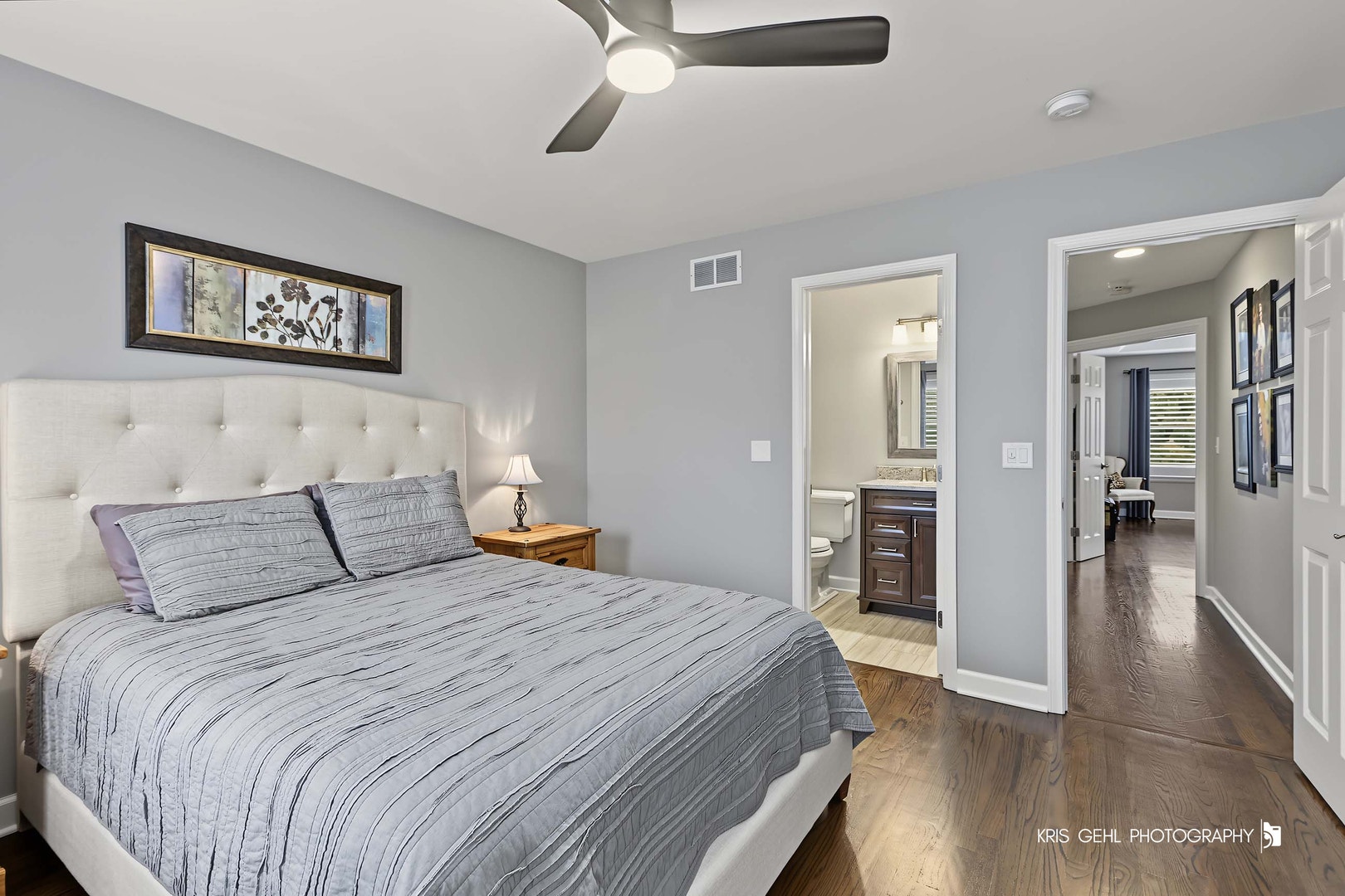 2508 Stonehenge Drive, Aurora, IL 60502 Ensuite with private bath