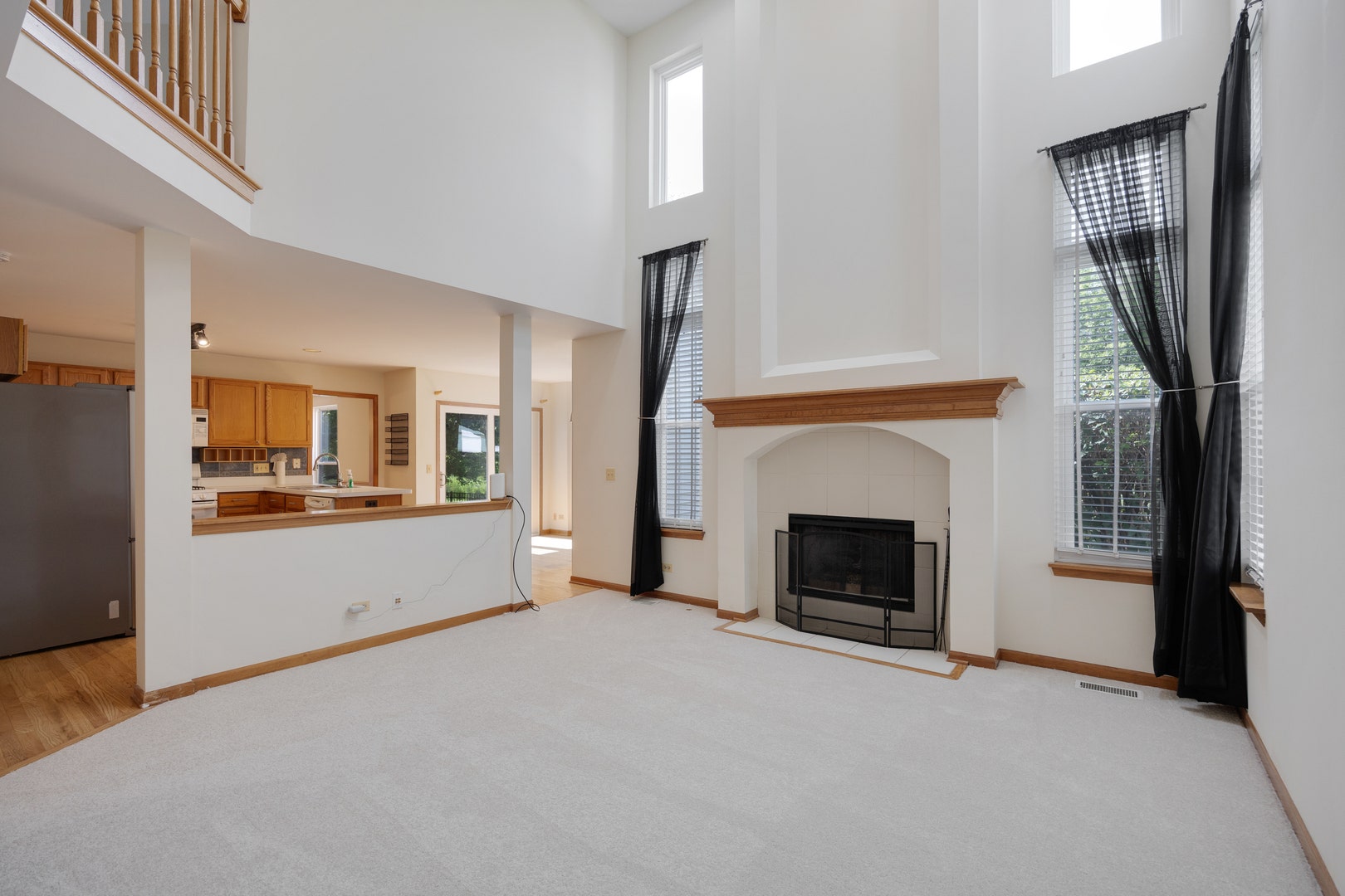 2519 CRESTVIEW Drive, Aurora, IL 60502