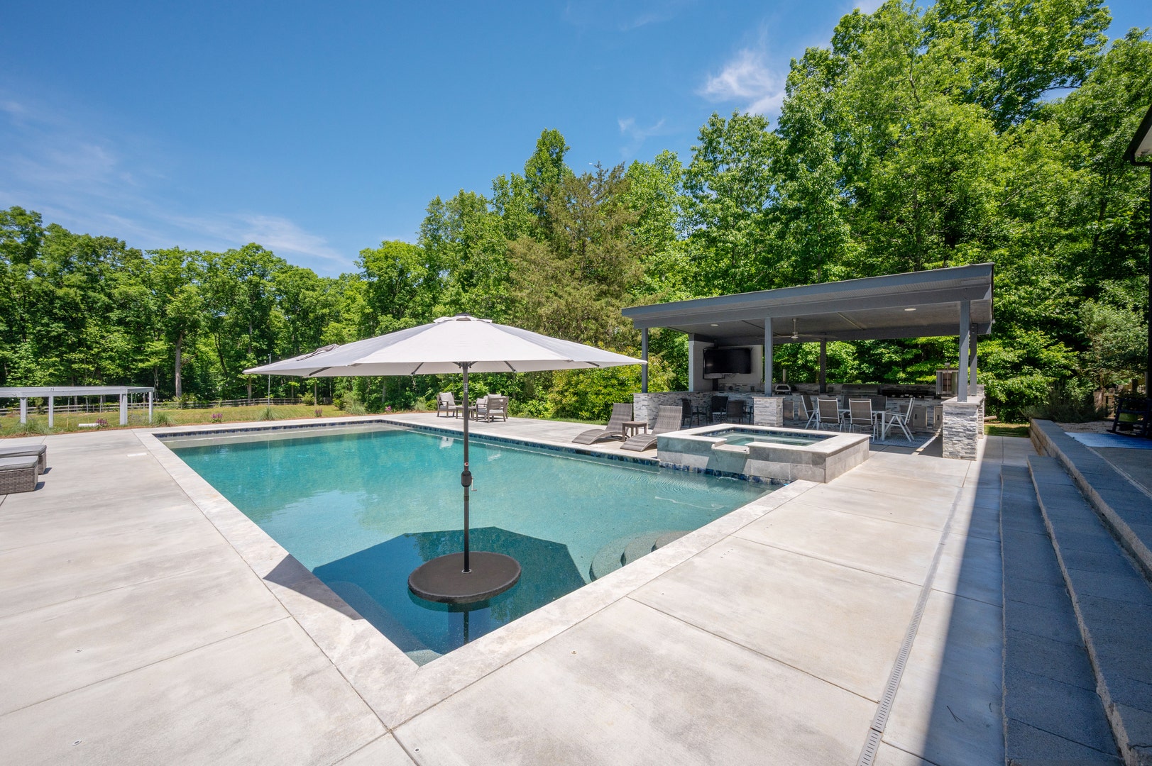 8512 Prince Valiant Drive, Marvin, NC 28173 8512 Prince Valiant Drive, Marvin, NC 28173