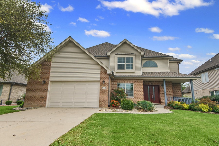 Property photo for 14335 Surrey Court, Homer Glen, IL