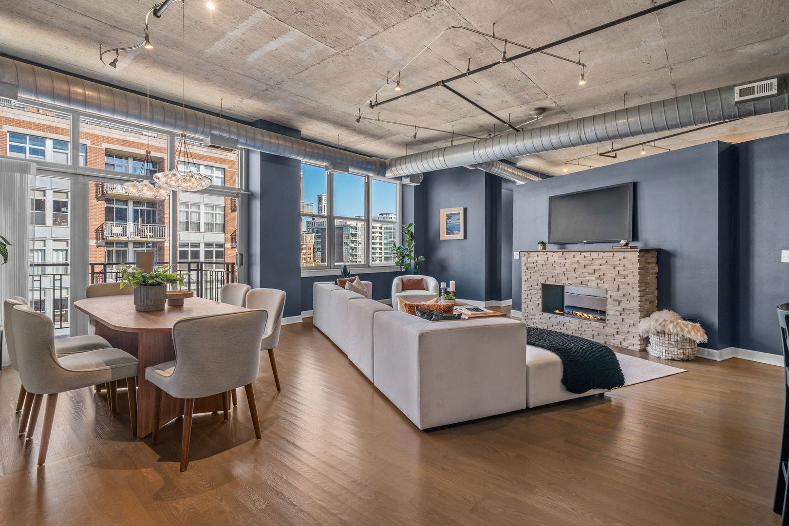 1000 W ADAMS Street, #607, Chicago, IL 60607 1000 W ADAMS Street, #607, Chicago, IL 60607