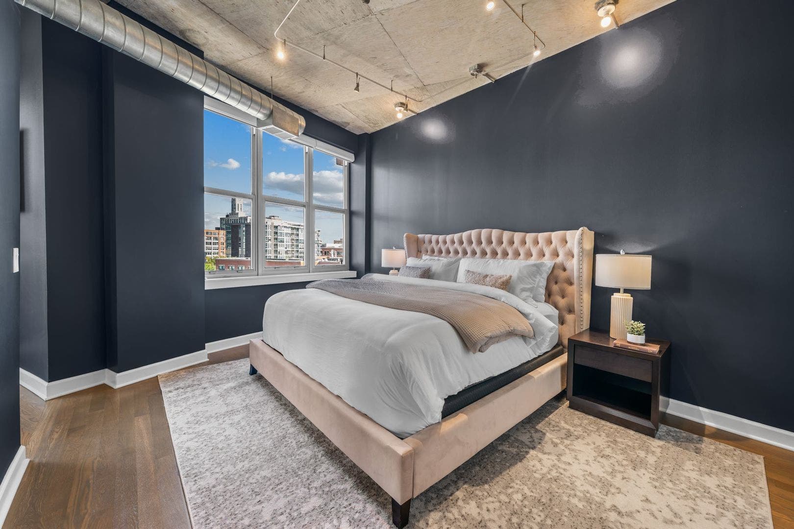 1000 W ADAMS Street, #607, Chicago, IL 60607 1000 W ADAMS Street, #607, Chicago, IL 60607