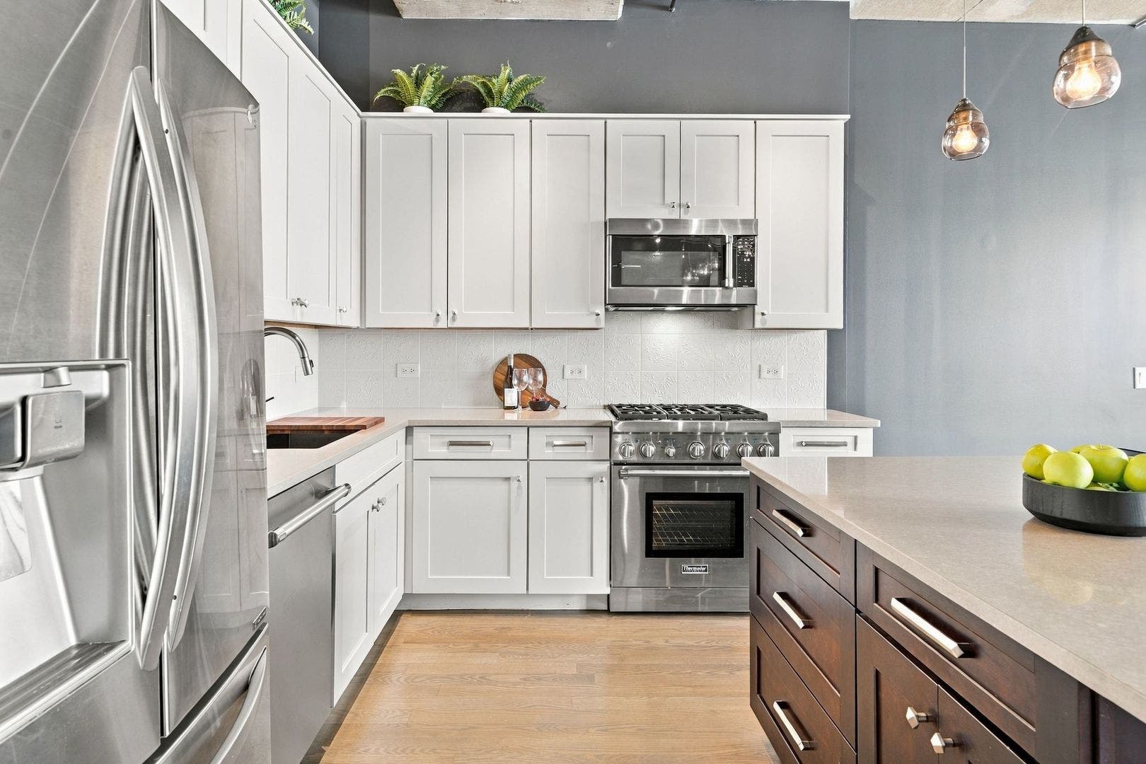 1000 W ADAMS Street, #607, Chicago, IL 60607 1000 W ADAMS Street, #607, Chicago, IL 60607