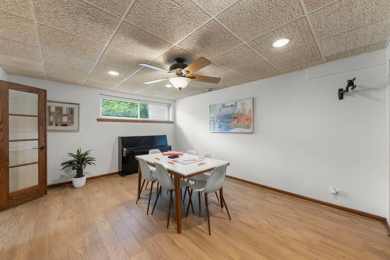 36 Golden Larch Court, Naperville, IL 60540 4th Bedroom/Bonus Room