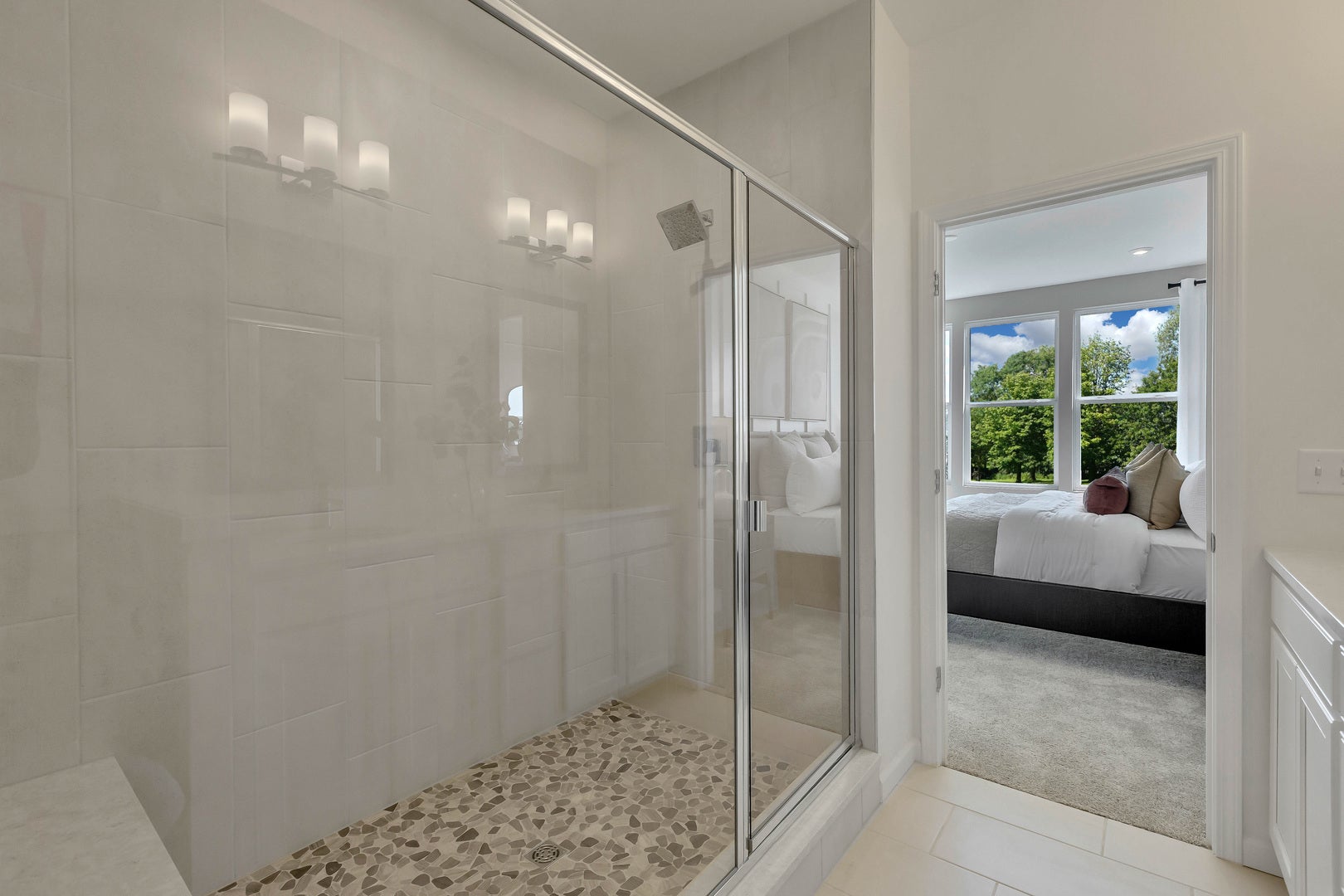 12552 Derry Drive, #33701, Lemont, IL 60439 LARGE SHOWER WITH GLASS DOOR IN OWNER'S BATH