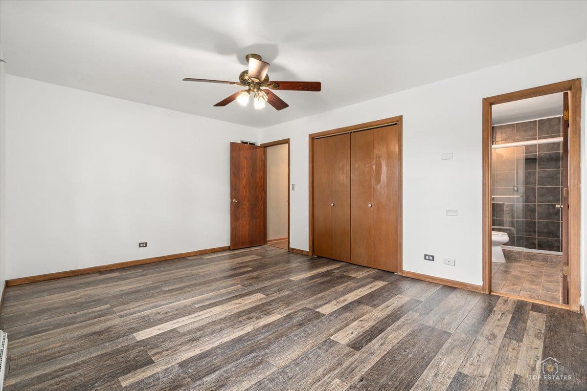 830 Hiawatha Drive, Elgin, IL 60120 830 Hiawatha Drive, Elgin, IL 60120