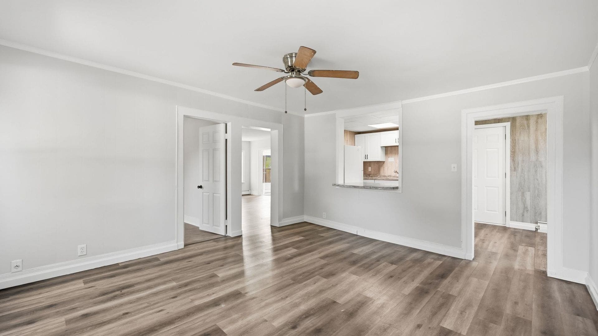 109 E Mondamin Street, Minooka, IL 60447 109 E Mondamin Street, Minooka, IL 60447