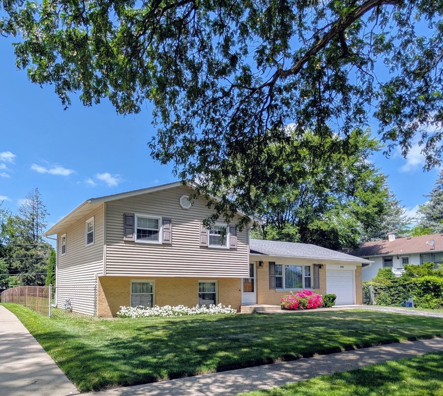 Property photo for 476 Raupp Boulevard, Buffalo Grove, IL