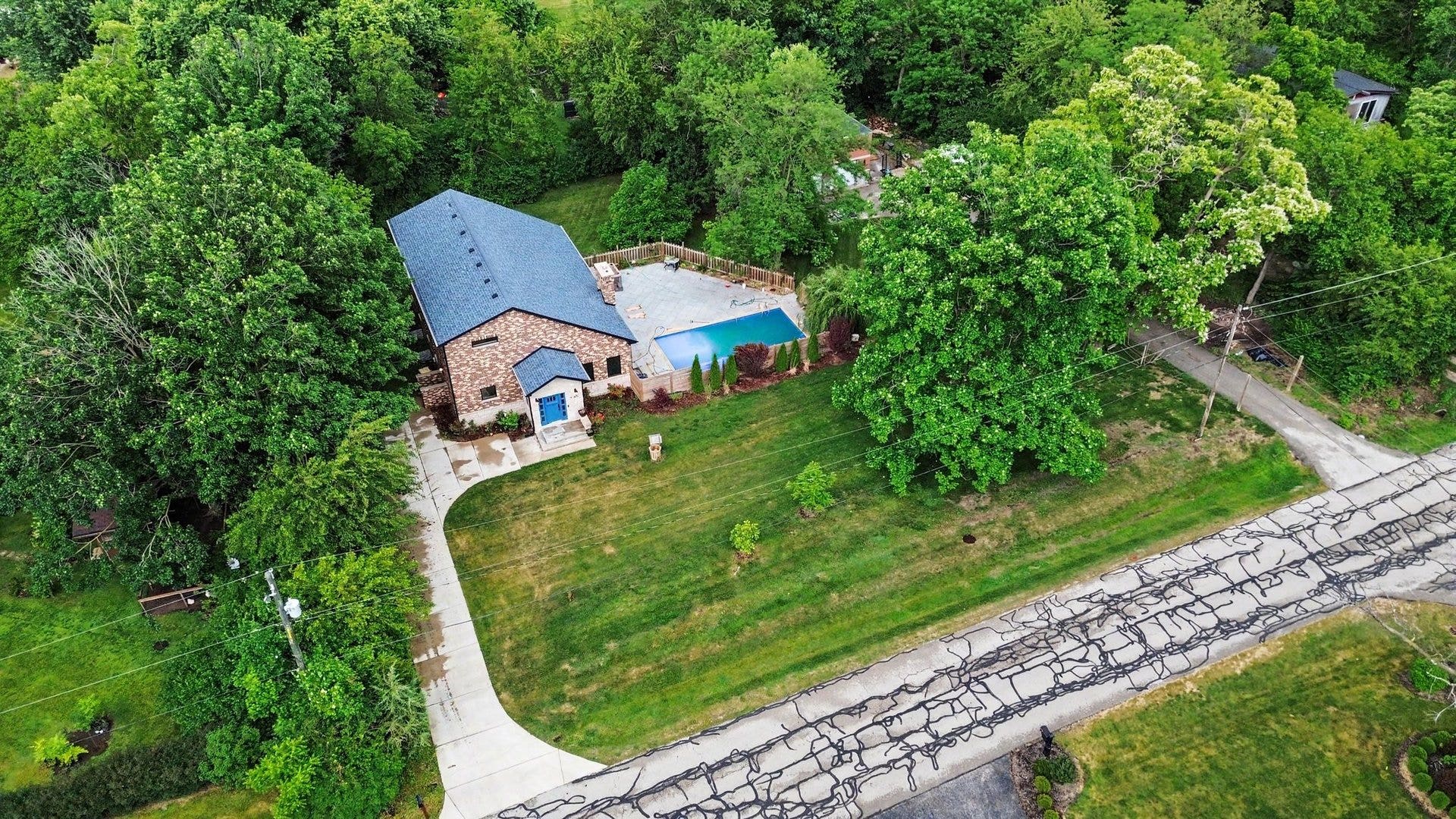 19W676 99th Street, Lemont, IL 60439 19W676 99th Street, Lemont, IL 60439