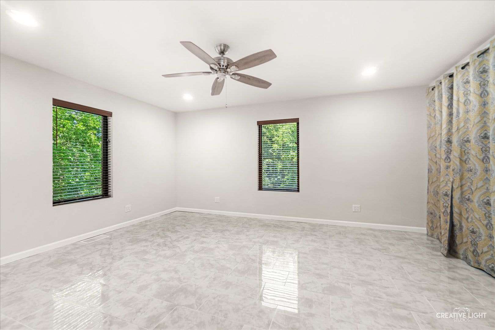 19W676 99th Street, Lemont, IL 60439 19W676 99th Street, Lemont, IL 60439