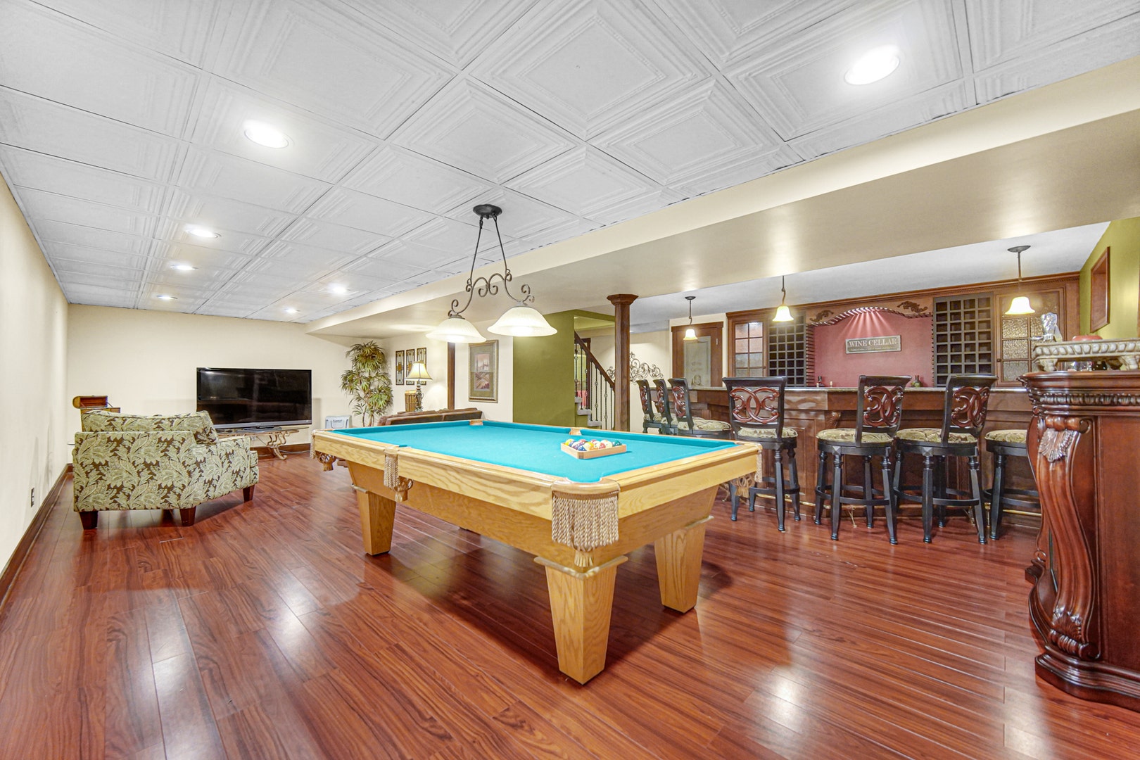 10700 Churchill Drive, Orland Park, IL 60467 10700 Churchill Drive, Orland Park, IL 60467