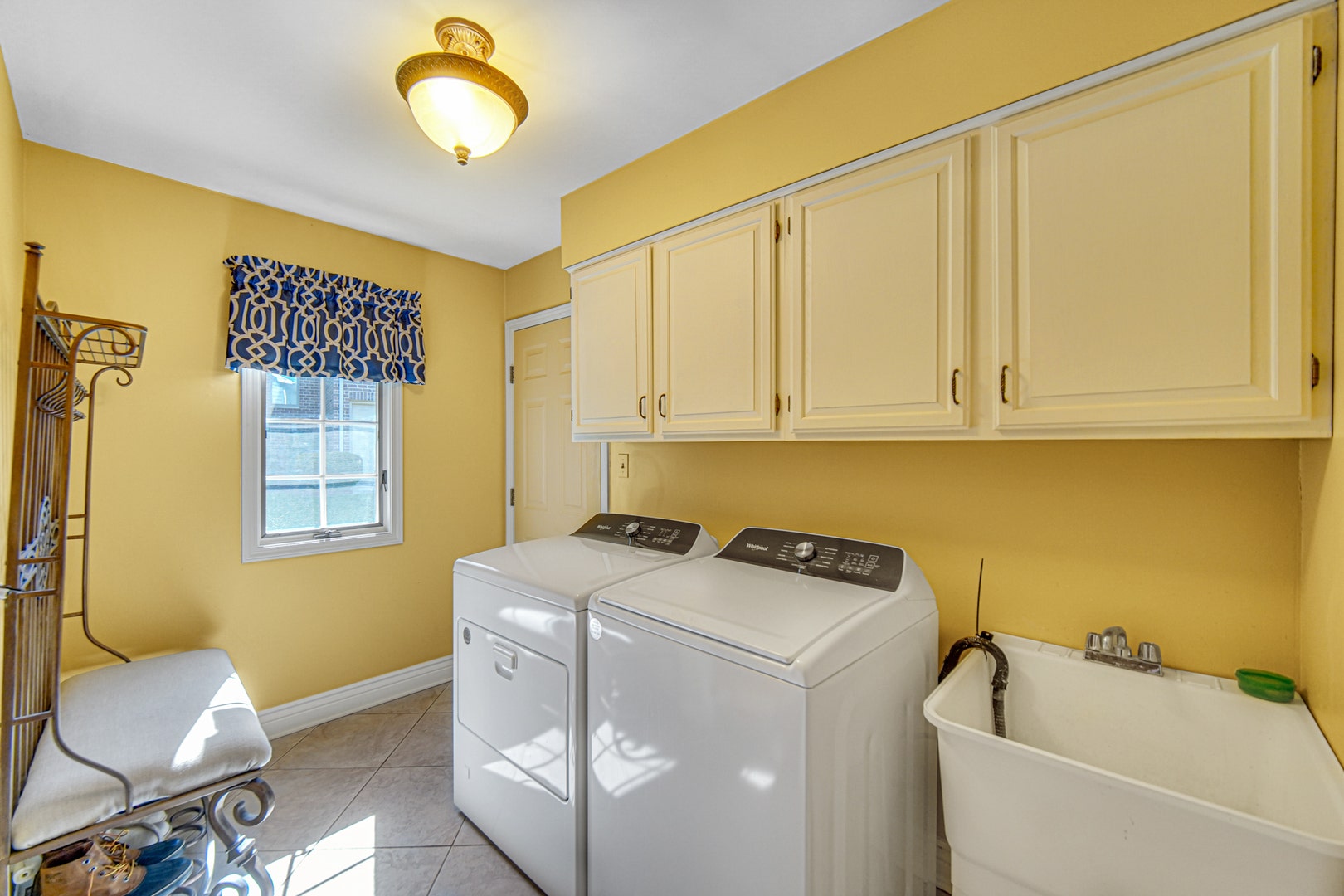 10700 Churchill Drive, Orland Park, IL 60467 10700 Churchill Drive, Orland Park, IL 60467