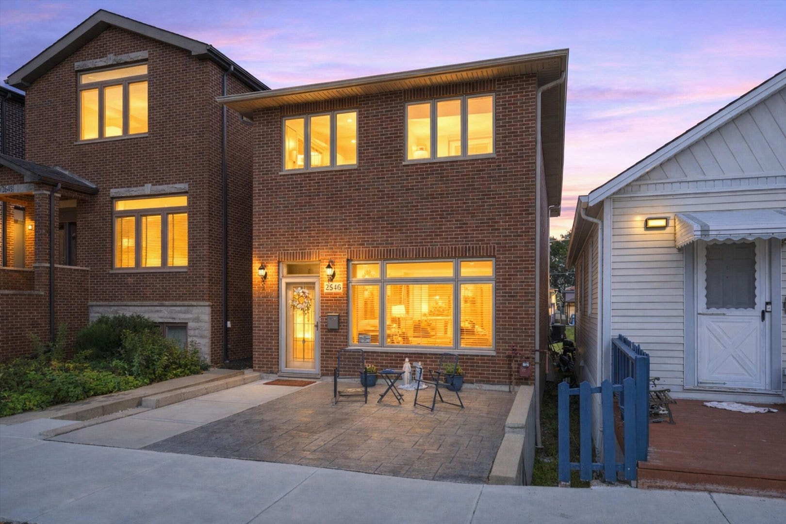 2646 S Hillock Avenue, Chicago, IL 60608 2646 S Hillock Avenue, Chicago, IL 60608