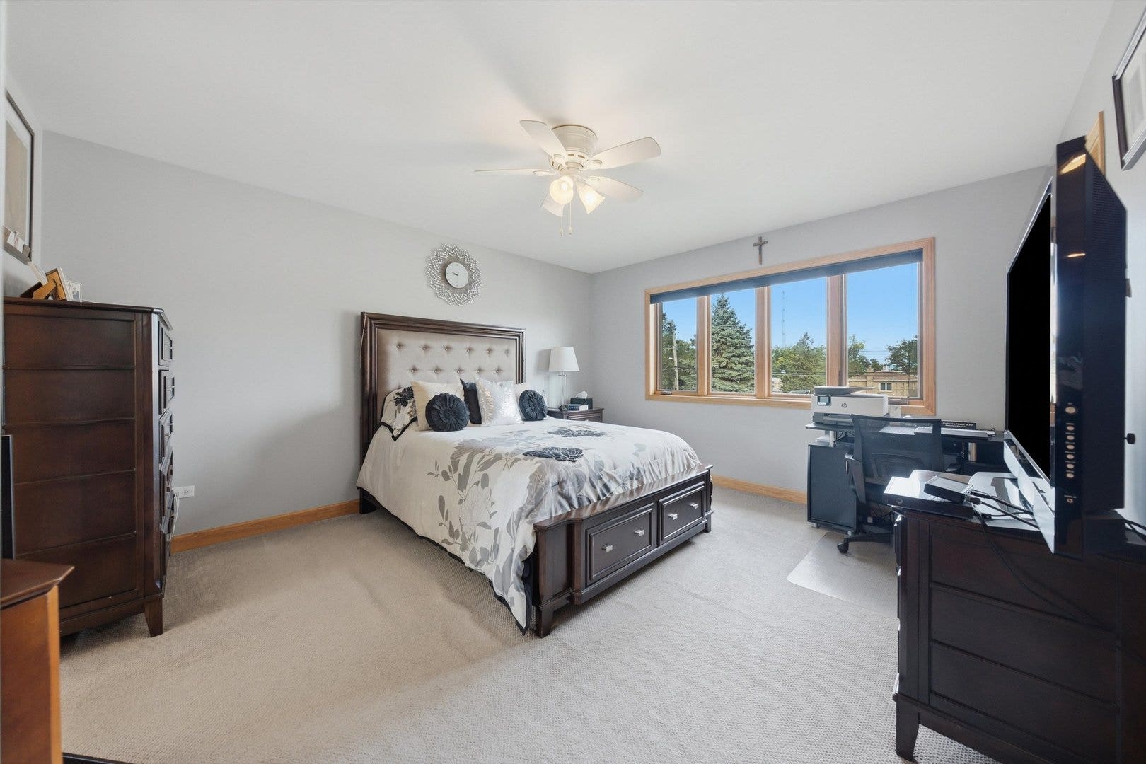 2646 S Hillock Avenue, Chicago, IL 60608 2646 S Hillock Avenue, Chicago, IL 60608