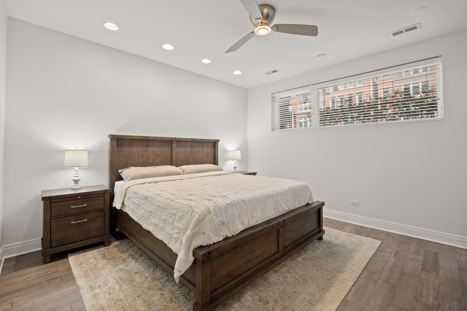 933 W George Street, #1N, Chicago, IL 60657