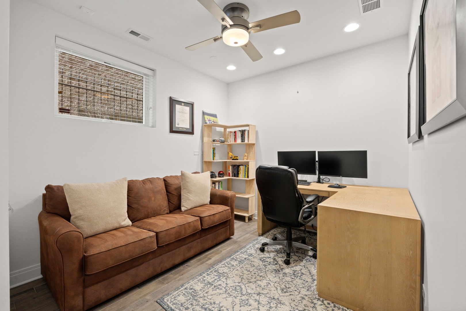 933 W George Street, #1N, Chicago, IL 60657