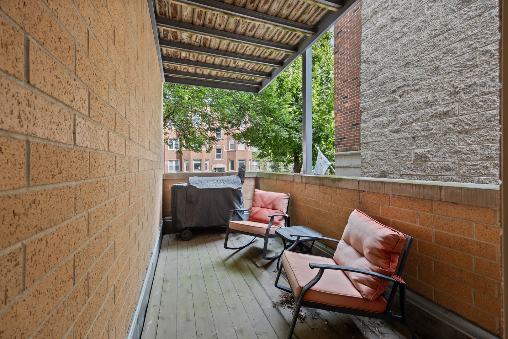 933 W George Street, #1N, Chicago, IL 60657